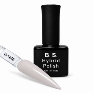 B.S. Hybrid Polish 1240 – γκρι μπεζ, ημιμόνιμο βερνίκι 12 ml με βαμμένο δείγμα νυχιού