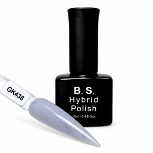 B.S. Hybrid Polish GK 438 – γκρι λιλά, ημιμόνιμο βερνίκι 12 ml με βαμμένο δείγμα νυχιού